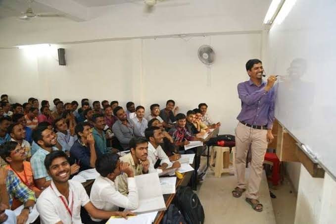 Ankit's earlier teaching work at a previous coaching institute
